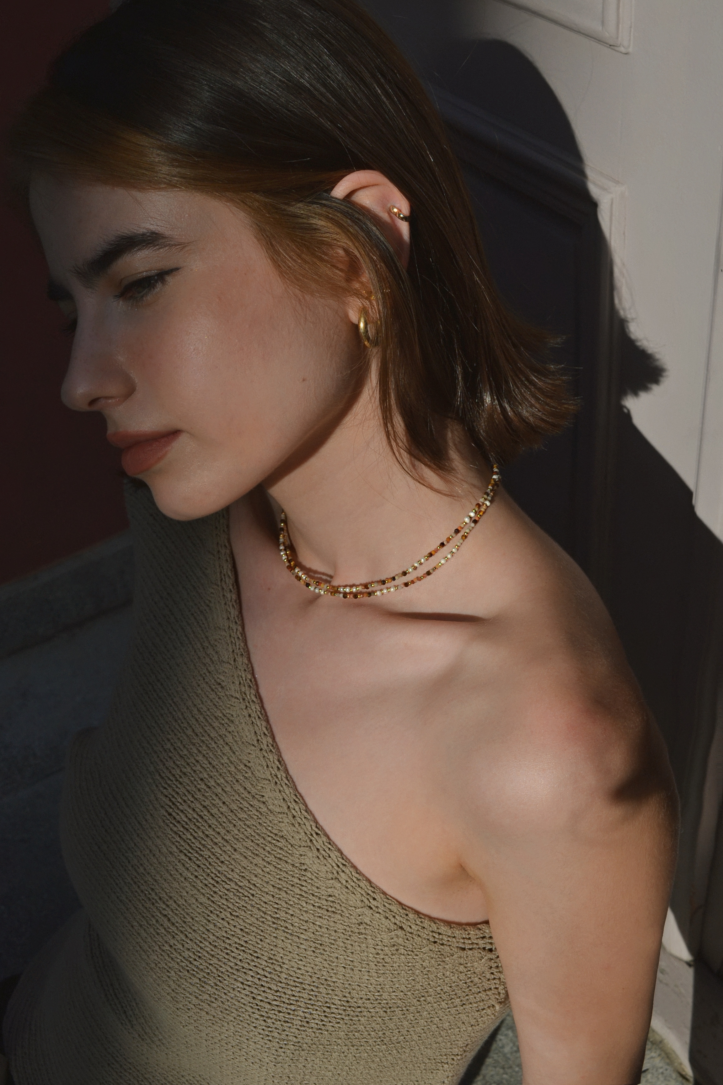 ყელსაბამი ნატურალური აგატის და მარგალიტის ქვებით