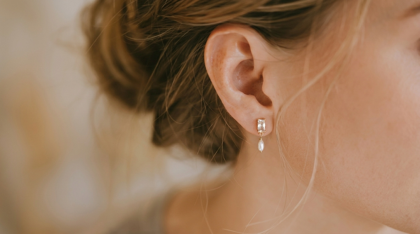 საყურე მარგალიტით