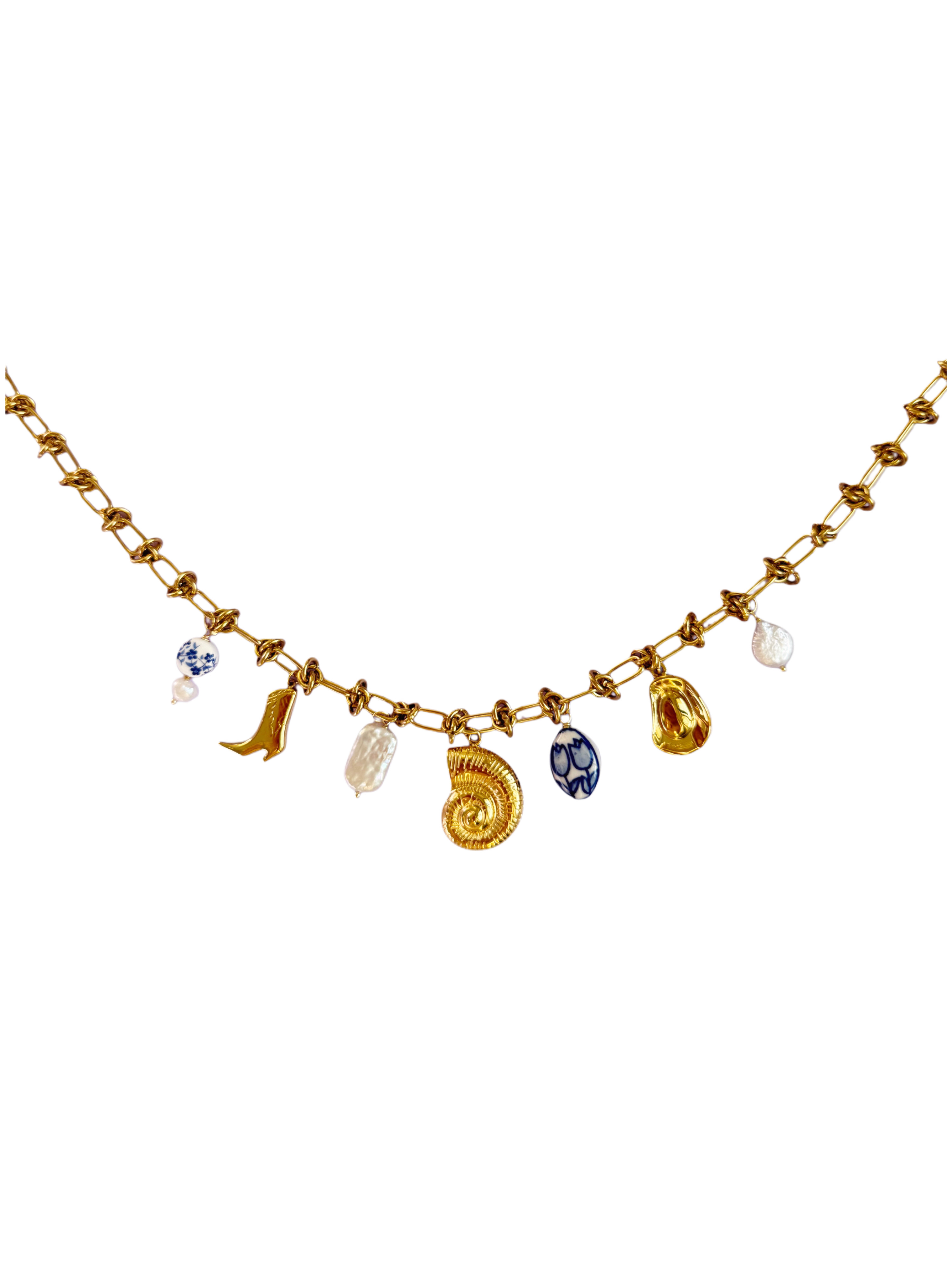 Shell charm ყელსაბამი