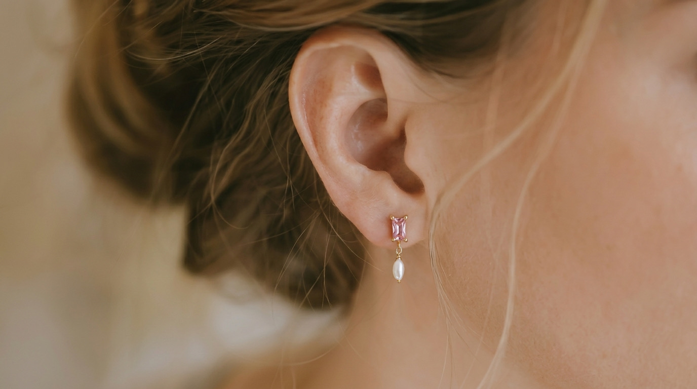 საყურე მარგალიტით