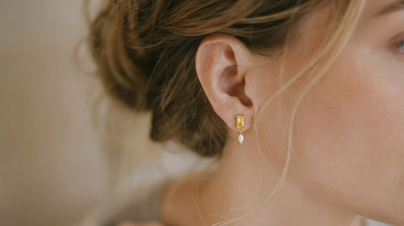 საყურე მარგალიტით